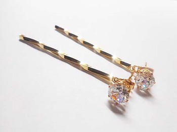 キラキラストーンの『バックピアス』 ^^