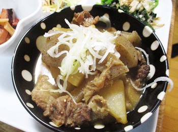 『飛騨牛のスジ肉』で… ^^