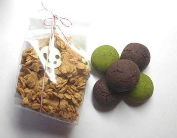 『はじめ焼き菓子店』さんのお菓子