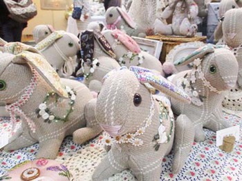 『パッチワーク＆リボン刺繍作品展』に行ってきました ^^
