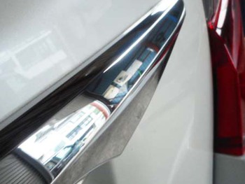 車の『サビ落とし』と『ワックス掛け』 ^^