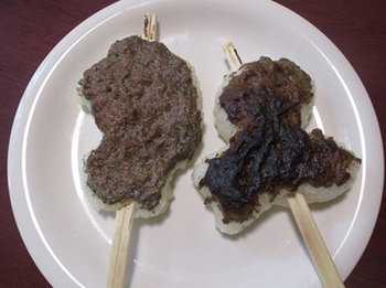今日は、『五平餅作り』 ^^