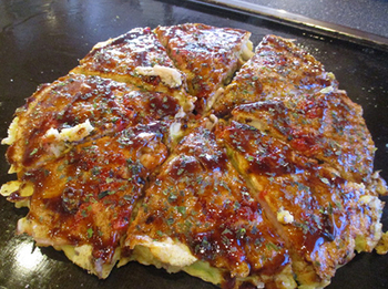 『お好み焼き』どうやって切る?　^^;