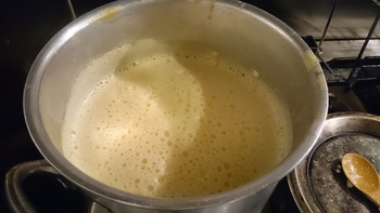 明日のランチのスープは…
