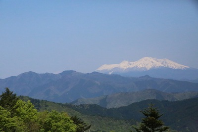 御前山・御嶽山遠望