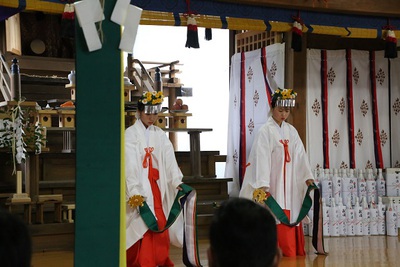 春の例祭を行いました