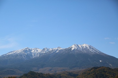 御嶽山遠望
