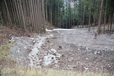 水洞登山口のアンケートを回収