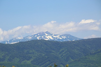 梅雨入り前の御嶽山遠望