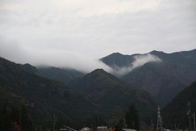 滝雲の出現です