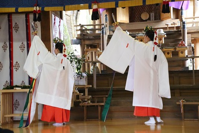 春祭りが行われました