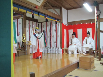縣神社の祈年祭・新入学児童の安全祈願祭が行われました