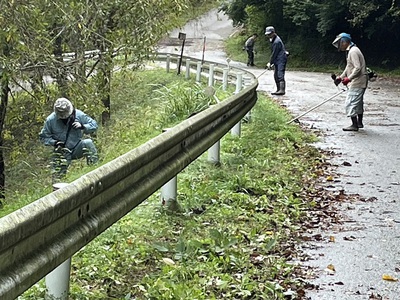 水洞平の草刈り作業
