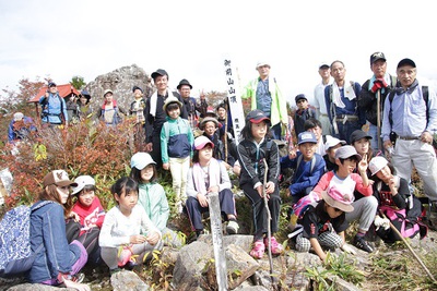 御前山代参・区民登山