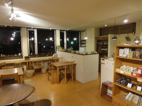 cafe konon　（コノン）