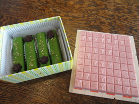 チョコ