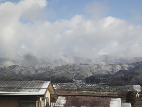 昨日の朝は雪が～