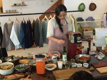 『暮らし提案 RAW FOODのある食卓』