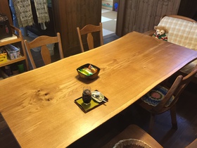 ナラ　一枚板テーブル