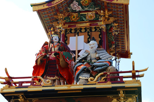 凄い人!! 秋の高山祭に行ってきました。