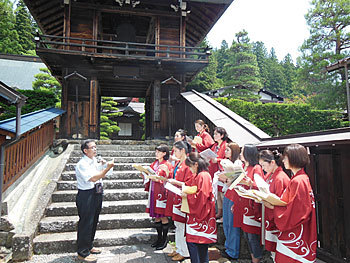 おもてなでしこ研修会　東山寺院にて