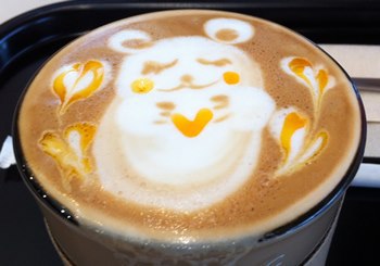 ラテアート マックカフェのバリスタさん ひだほっ ぶろぐ