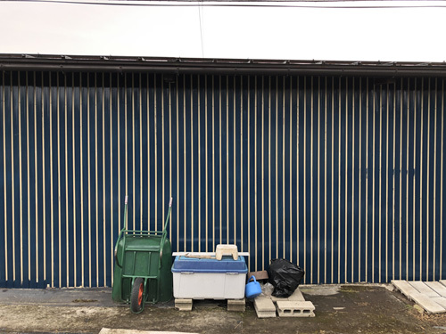 全くの素人が車庫の塗装に挑戦!! 【後編】