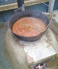 　オープニングパーティー・カレーもいい感じに煮詰まってます