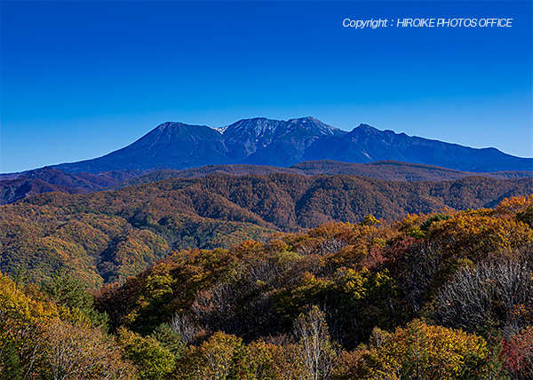 御嶽山　岐阜県高山市朝日町 鈴蘭高原から