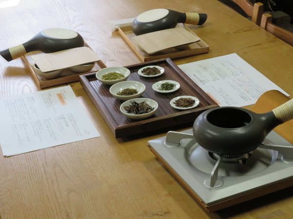 ほうじ茶を手作りする。日本茶のある贅沢な時間の過ごし方。