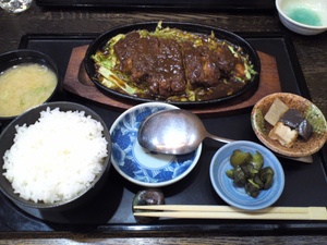 飛騨のカレーめぐり　鉄板カツカレー