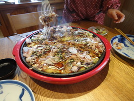 ジャンボお好み焼き