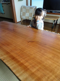 サクラ一枚板のメンテナンス