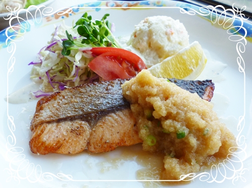 ｷﾝｸﾞｻｰﾓﾝｽﾃｰｷ 今日のﾗﾝﾁ 10月24日