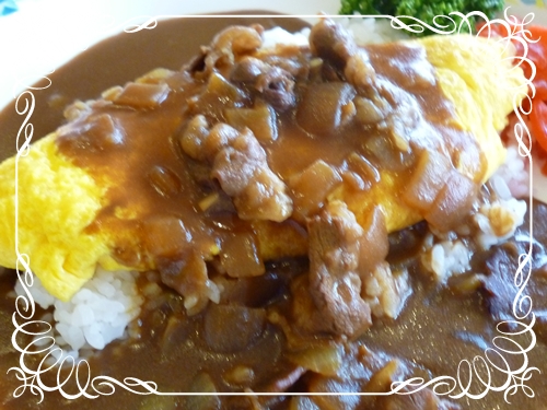 ビーフカレー♪オムレツ添え 今日のランチ 11月7日