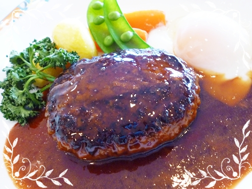 ﾃﾘﾔｷﾊﾝﾊﾞｰｸﾞ+温玉 今日のランチ　1月16日