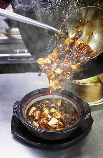 四川風麻婆豆腐 今日のランチ 4月18日