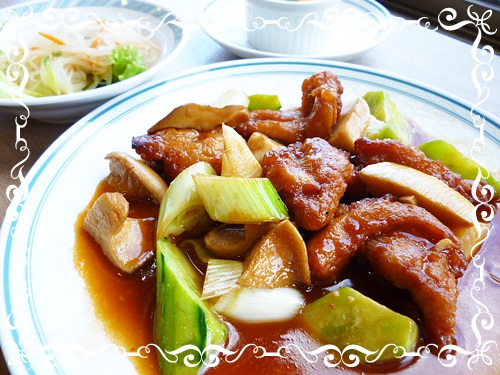鶏肉のピリ辛い炒め 今日のﾗﾝﾁ 8月23日