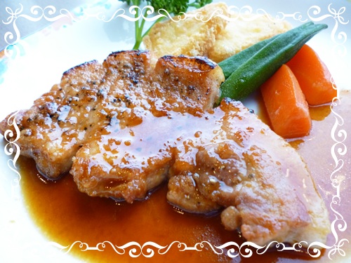 白身魚と紋甲ｲｶの炒め 今日のﾗﾝﾁ 10月23日