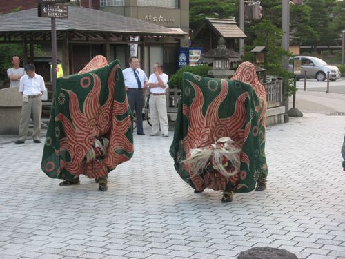獅子舞