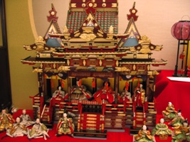 ～飛騨高山　本陣平野屋のお雛様６～花兆庵の上り框