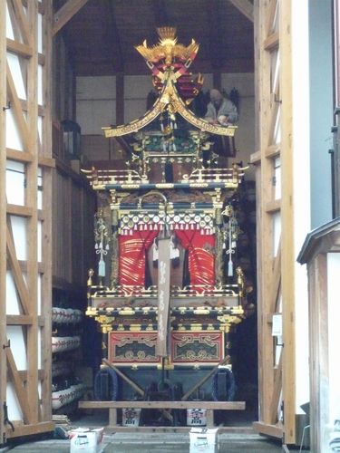 おはようございます！！祭りでございます