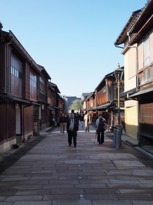 慰安旅行で別館も大騒ぎ♪