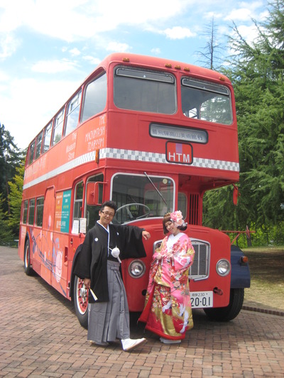 【美術館で結婚式】～記念写真～