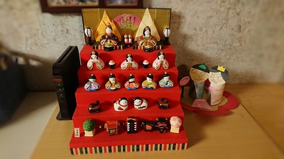 ミニミニひな壇 ミニミニひな壇