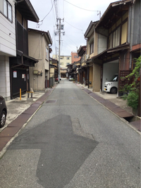 町の様子 2020/05/15 20:10:00