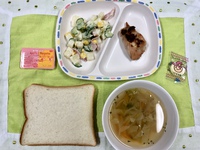 4月１１日＊給食＆おやつ 2019/04/11 18:00:04