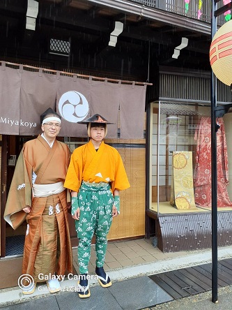 「お祭り終わり」