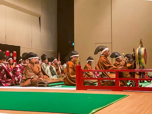 「明日は雅楽講習会です」