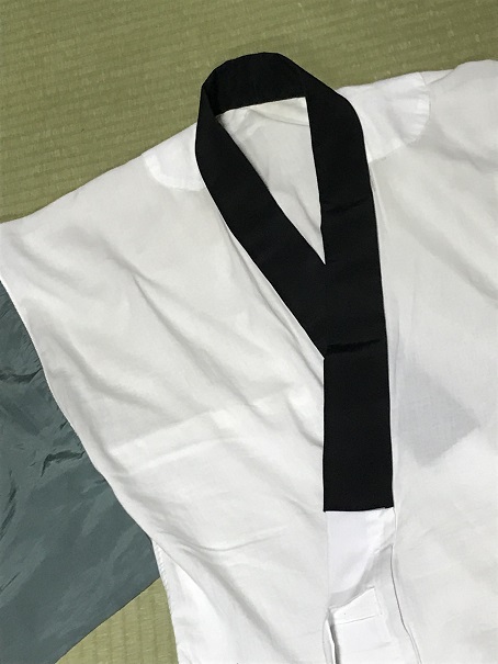 「長襦袢の衿にファスナー」